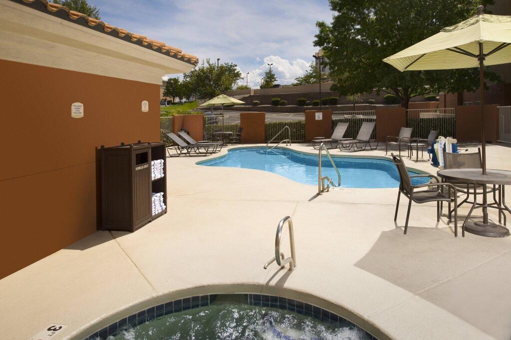 hotel image 16