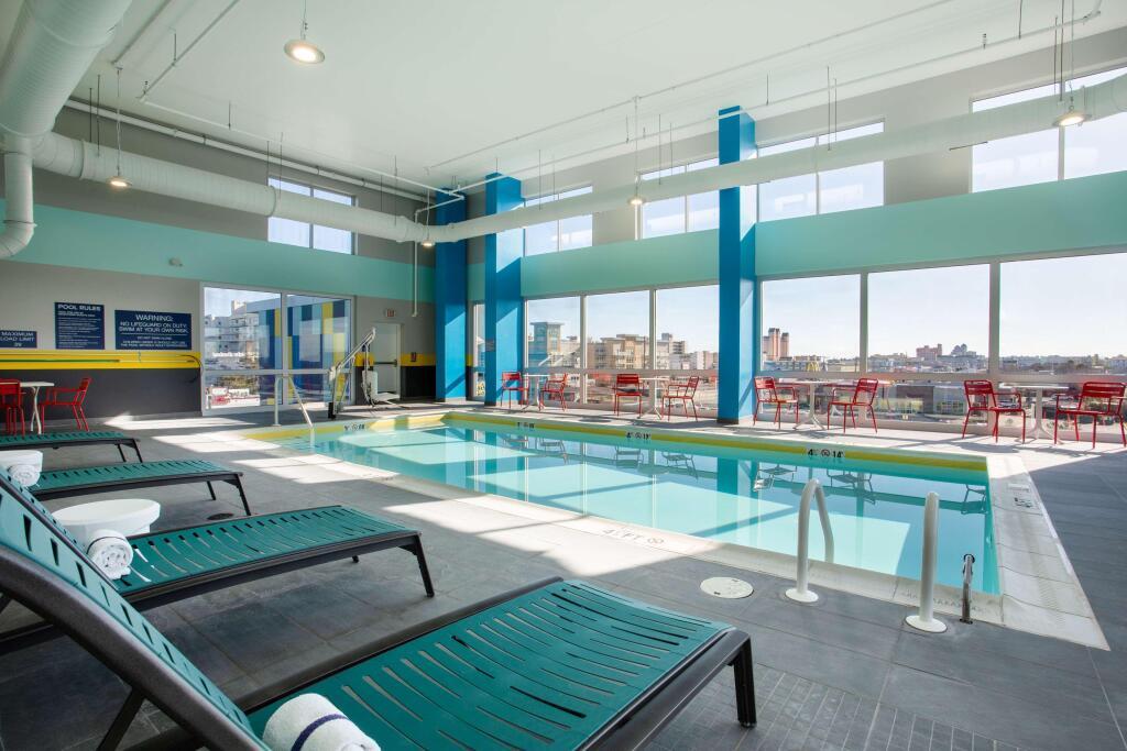 hotel image 16