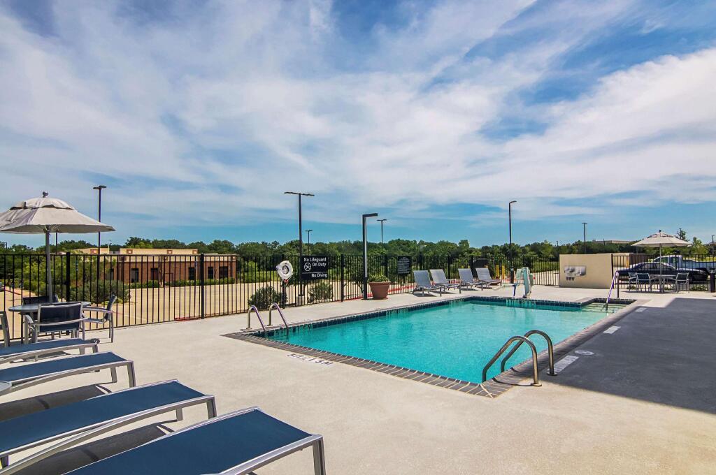 hotel image 8