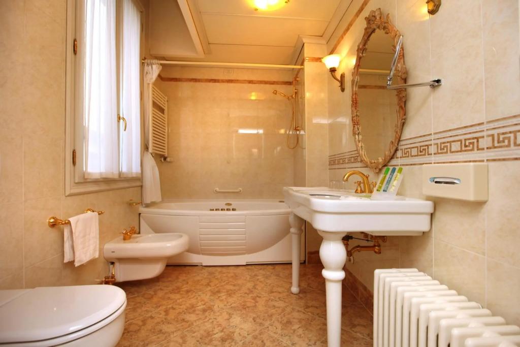 hotel image 15