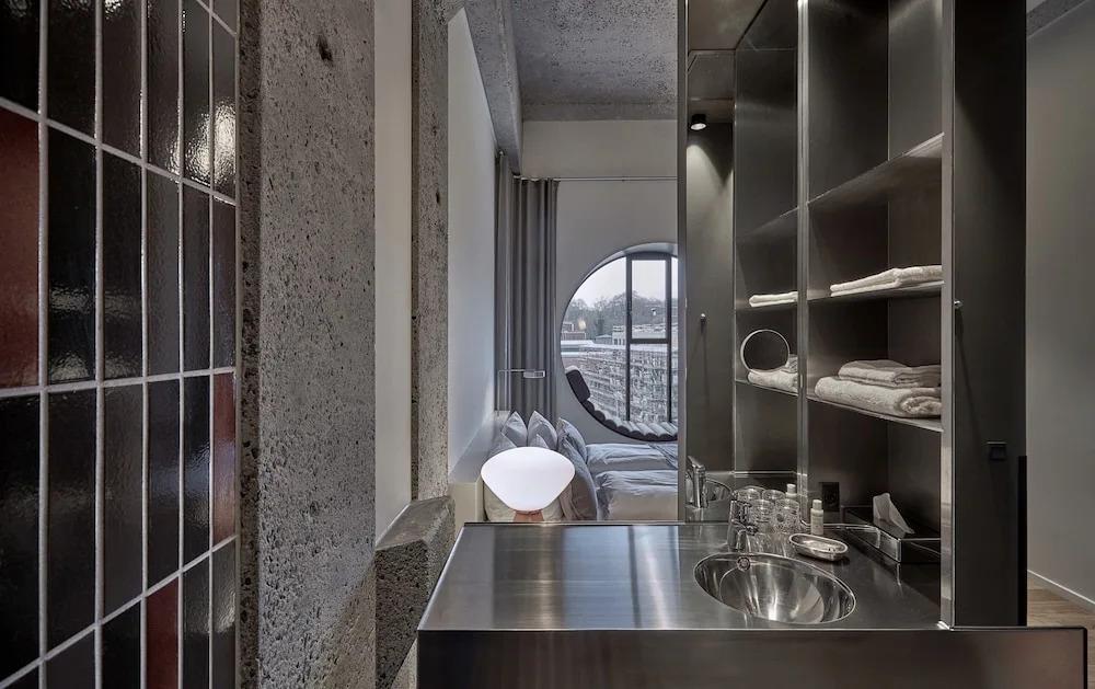 hotel image 32