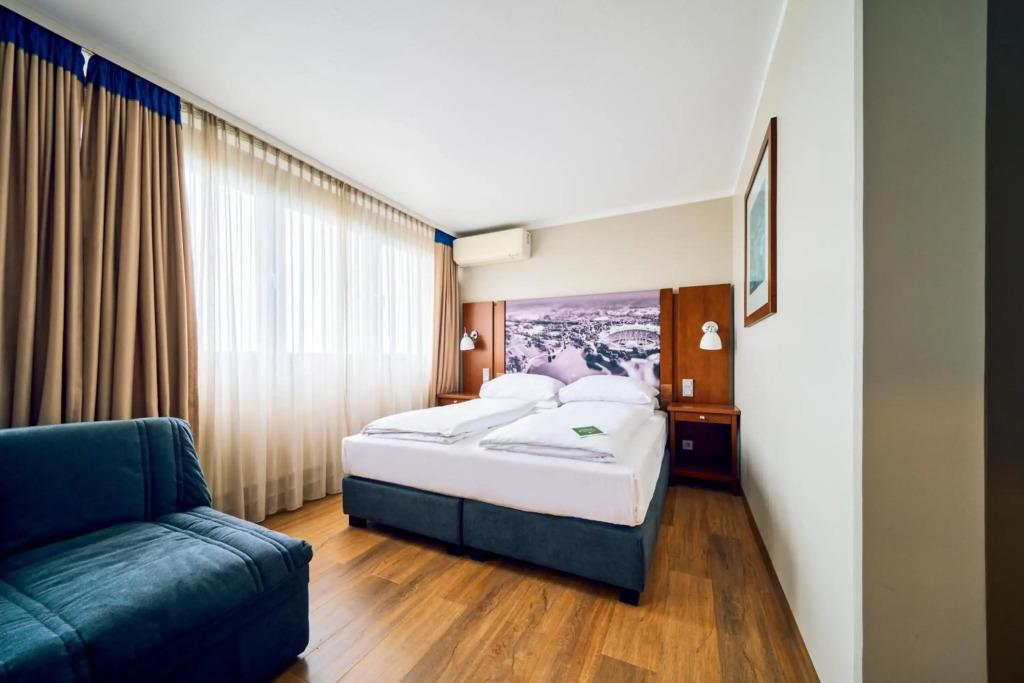 hotel image 11
