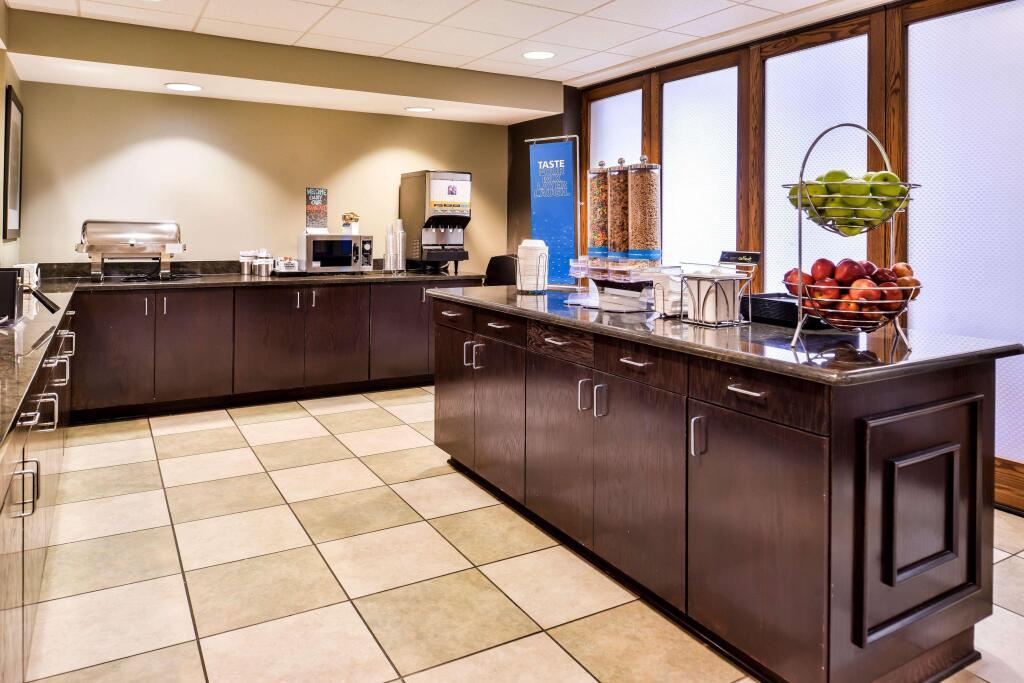 hotel image 13