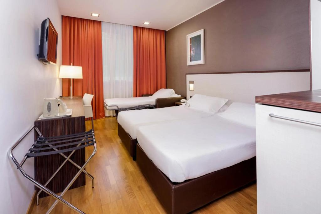 hotel image 24