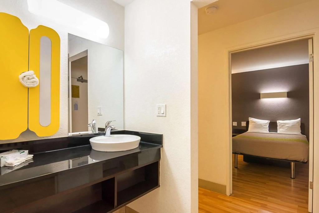 hotel image 18