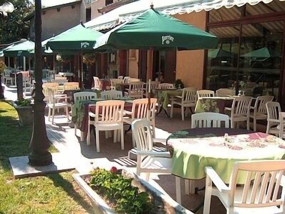 hotel image 16