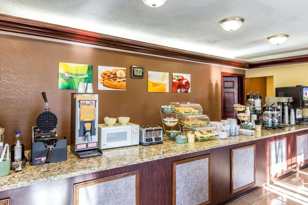 hotel image 18