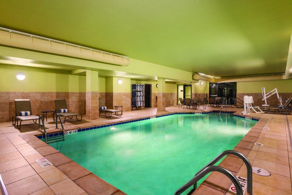 hotel image 8