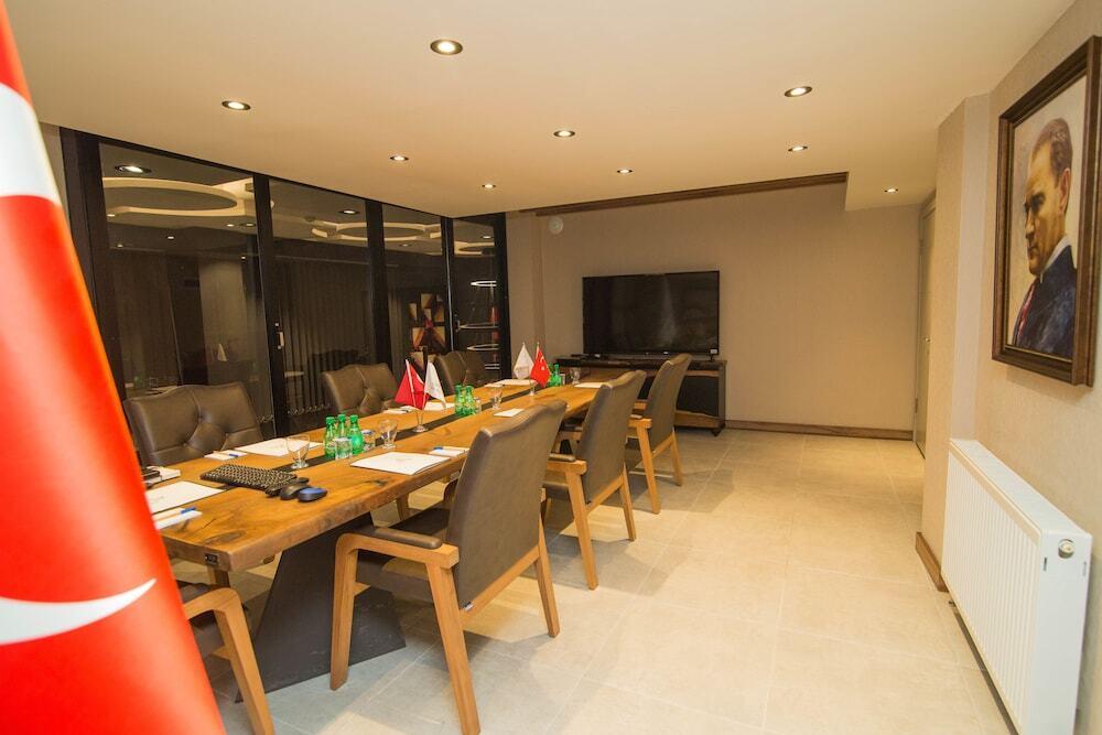 hotel image 16