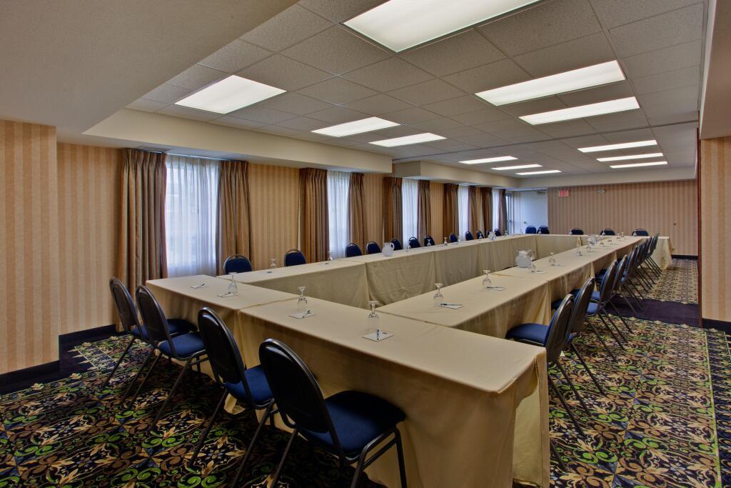 hotel image 16