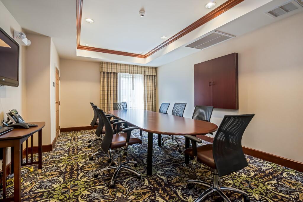 hotel image 16