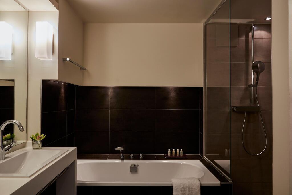 hotel image 13