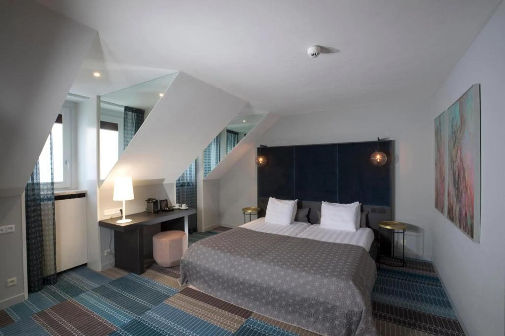 hotel image 11