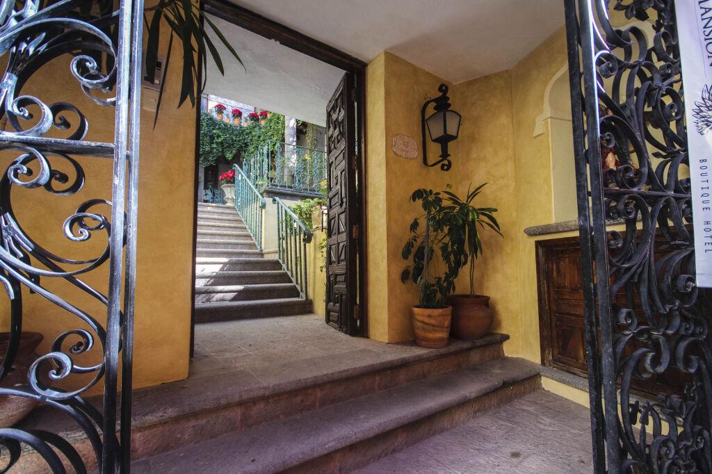 hotel image 8