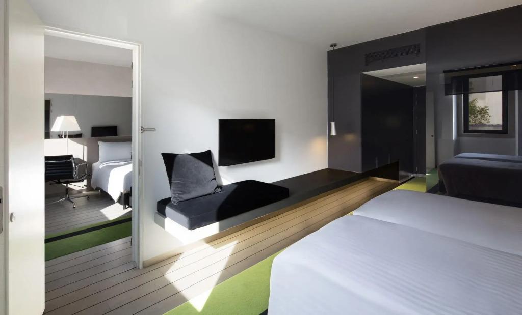 hotel image 36