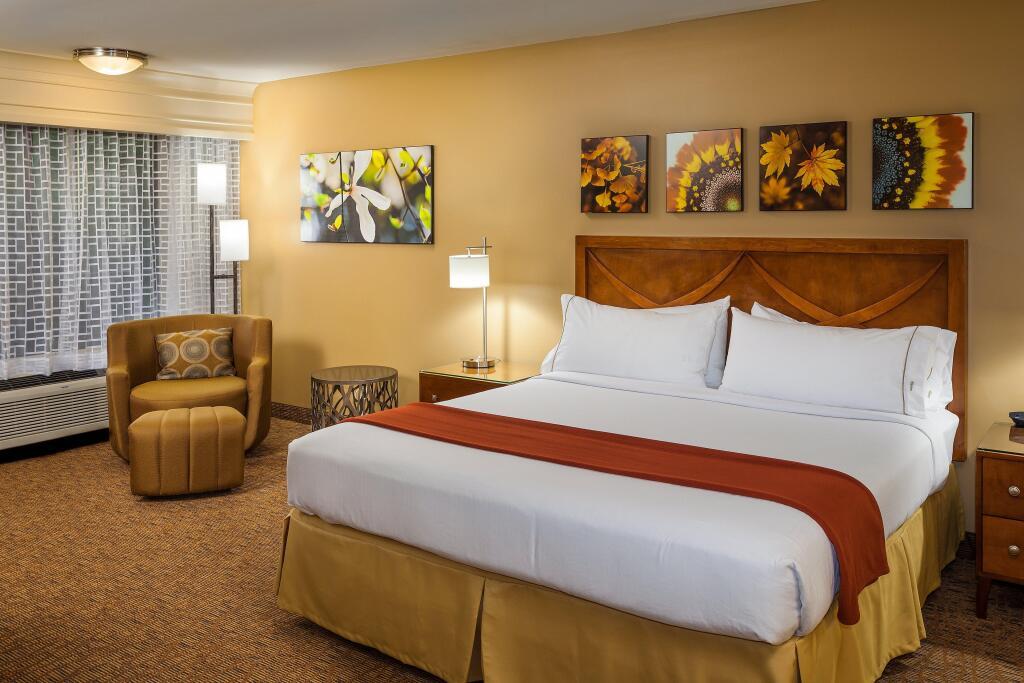 hotel image 16
