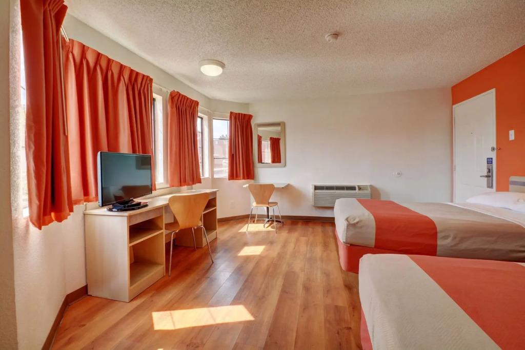 hotel image 12