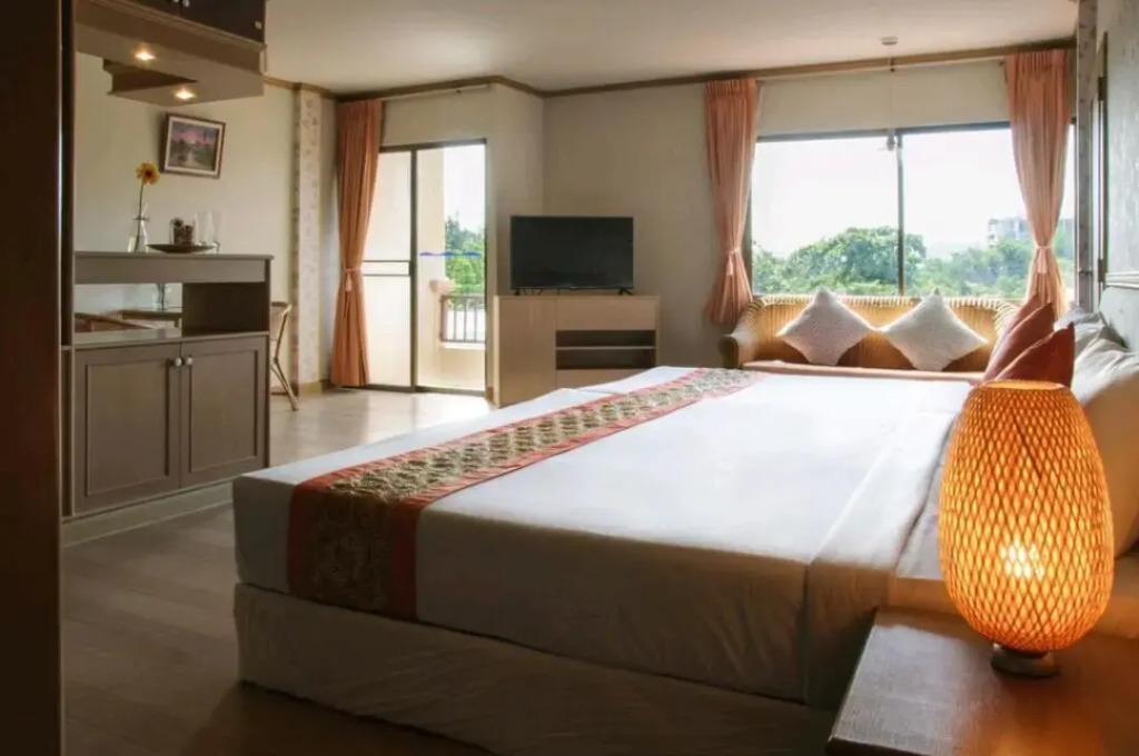 hotel image 9