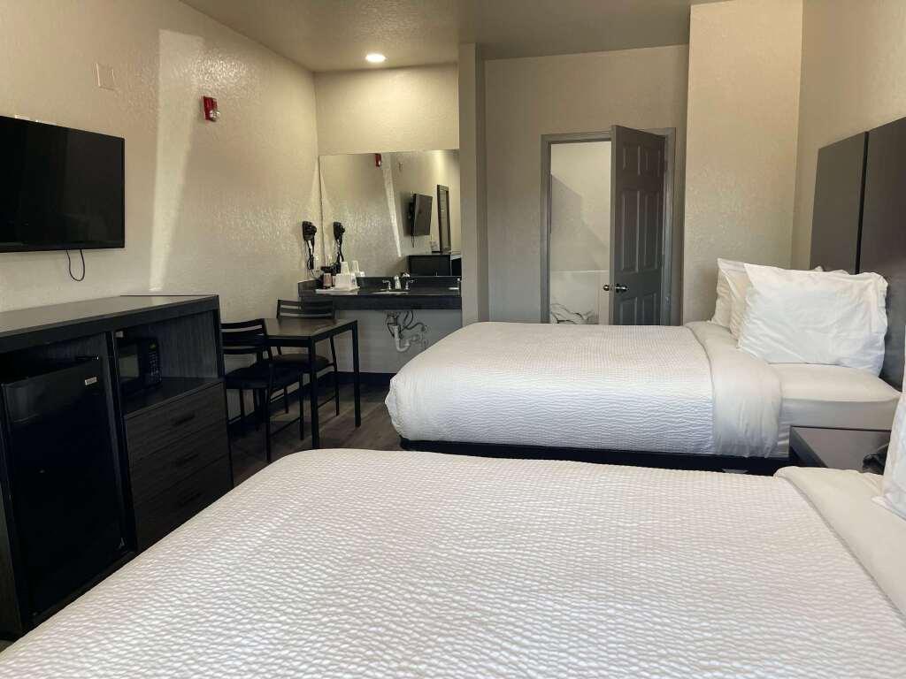 hotel image 9