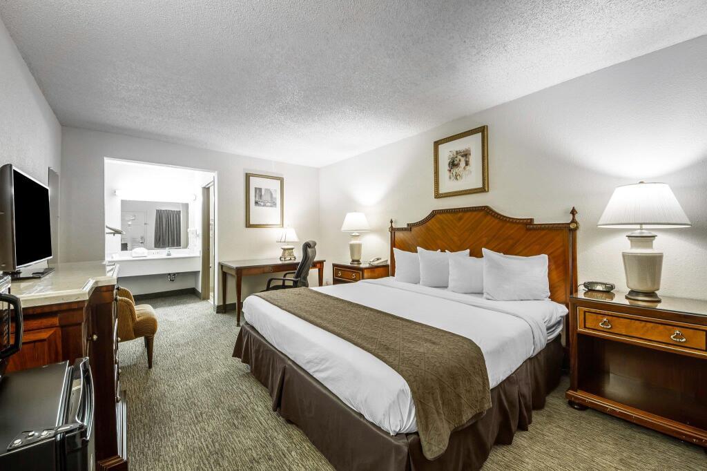 hotel image 18