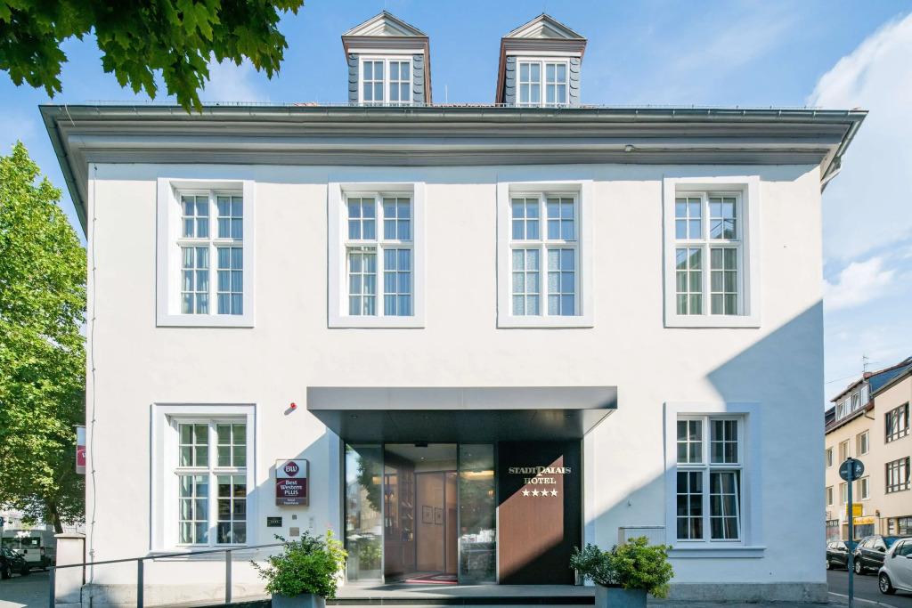 hotel image 9
