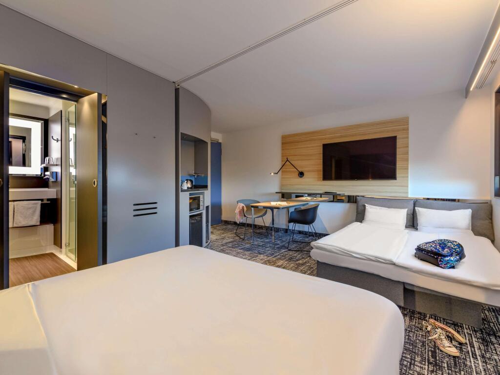 hotel image 11