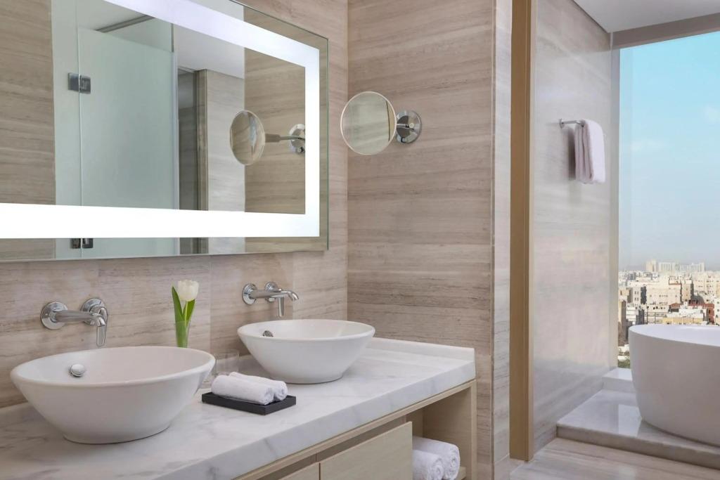 hotel image 32