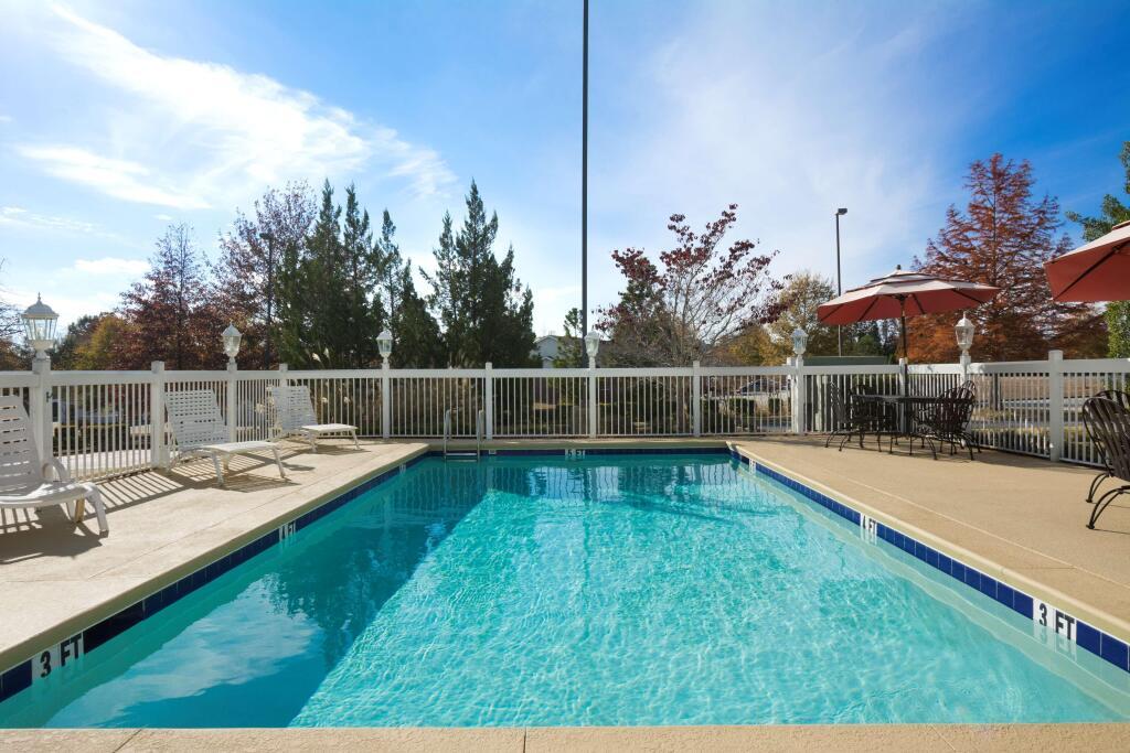 hotel image 13