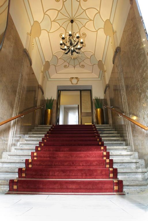 hotel image 13