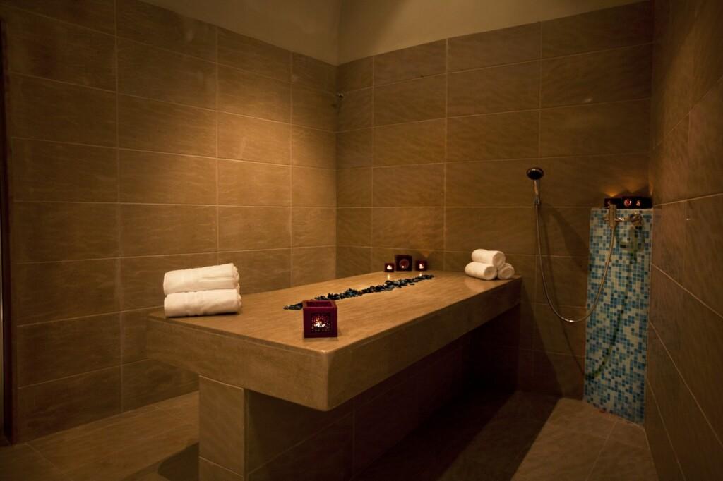 hotel image 77