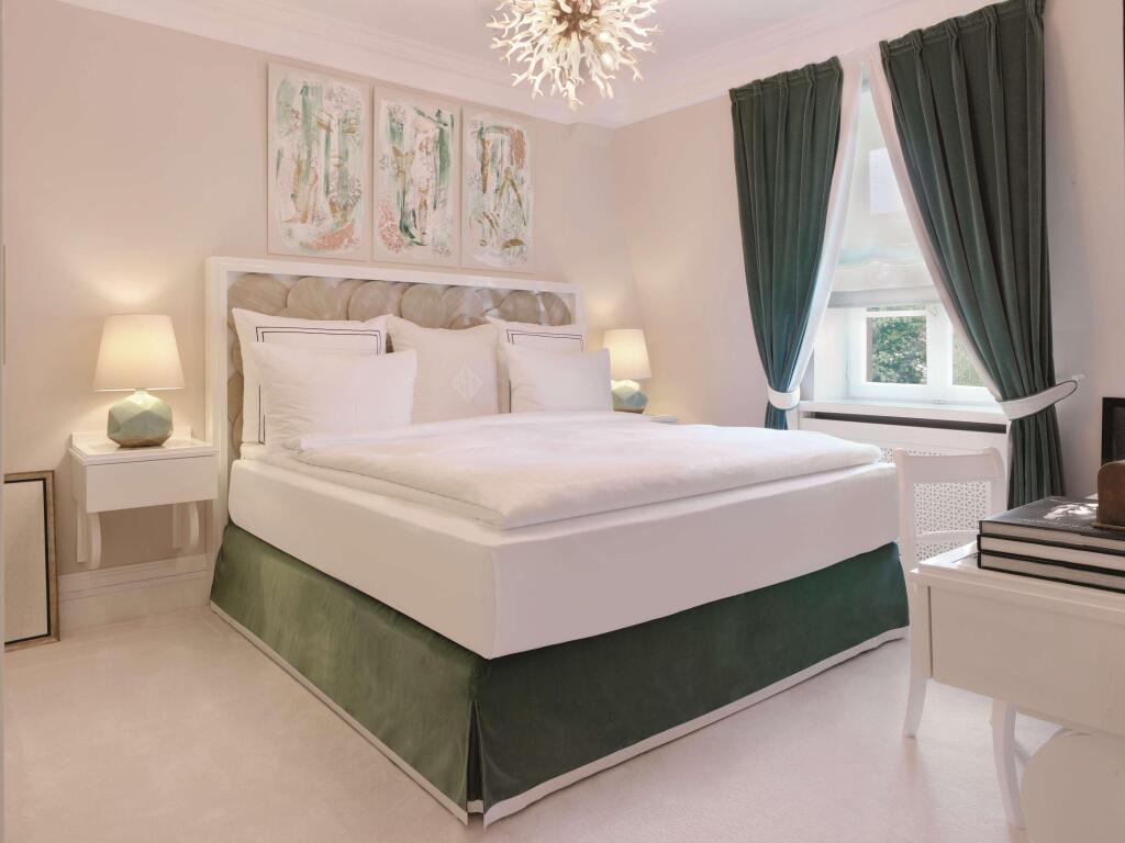 hotel image 32