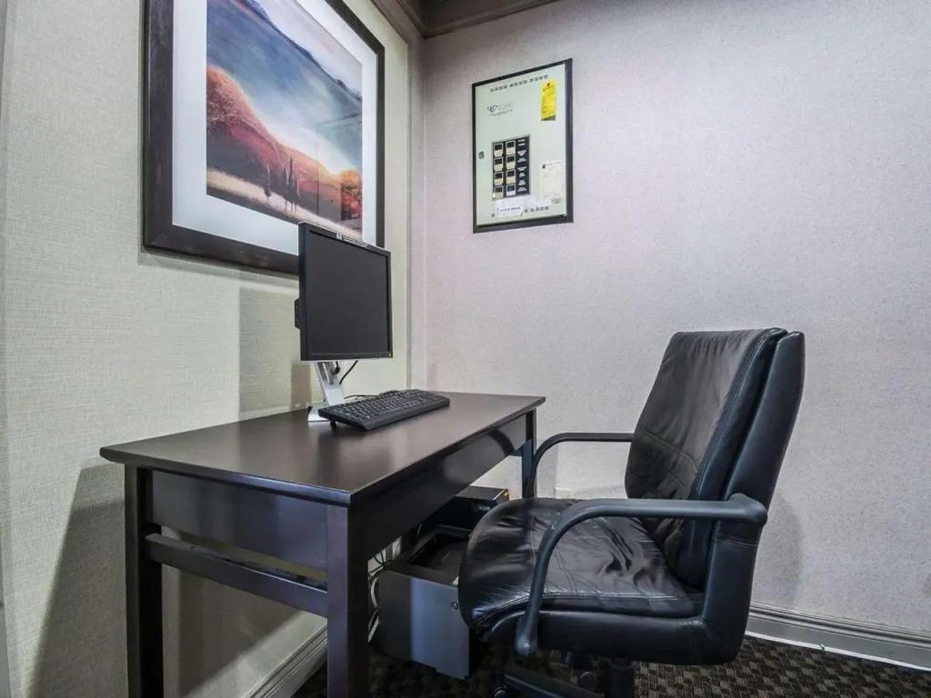 hotel image 10