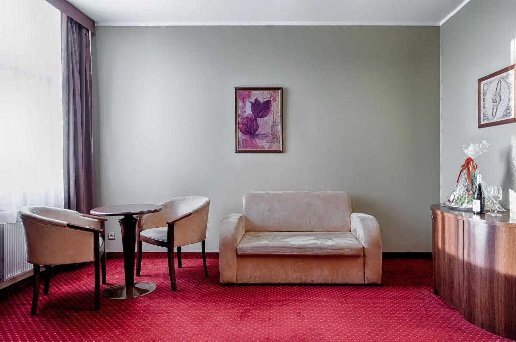 hotel image 12