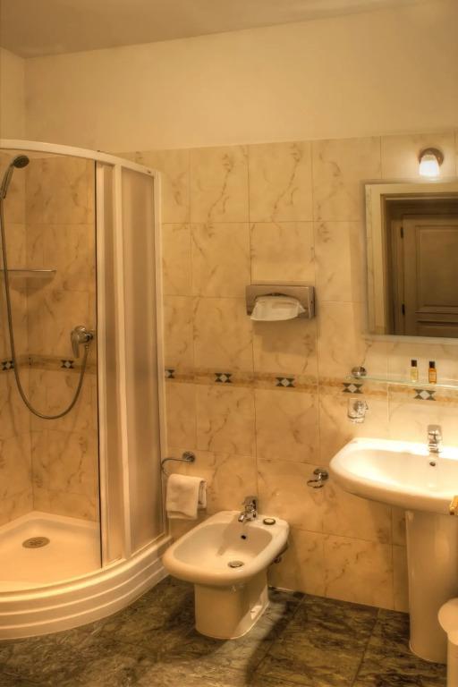 hotel image 16