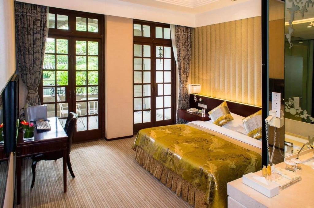 hotel image 11