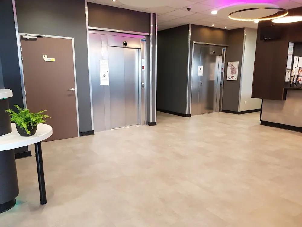 hotel image 12