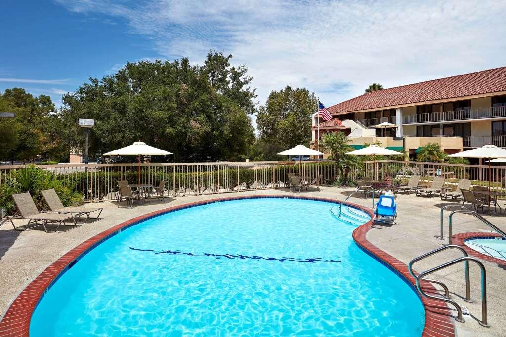 hotel image 8