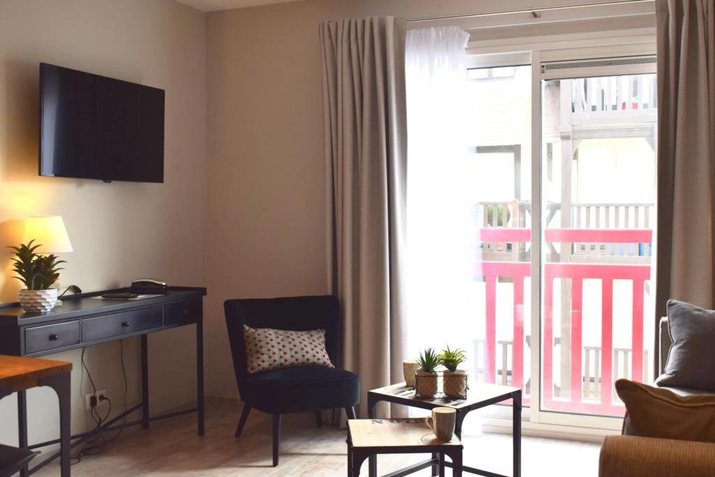 hotel image 10
