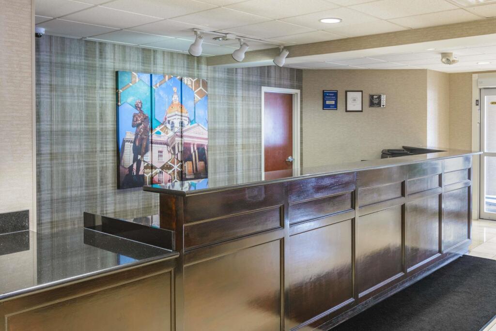 hotel image 32