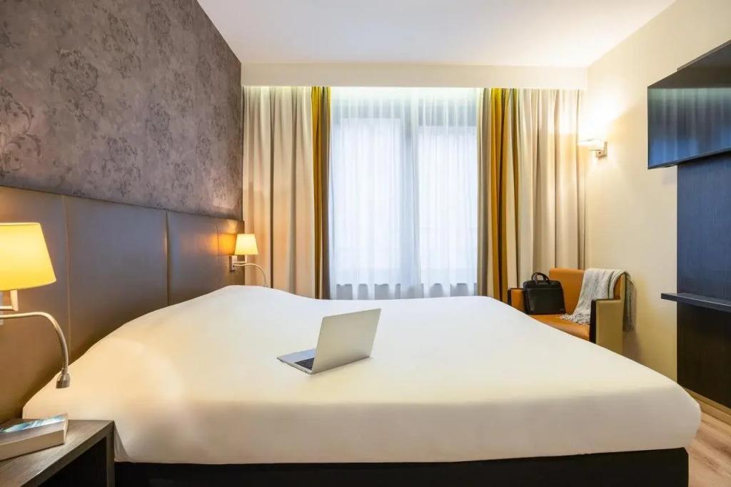 hotel image 7
