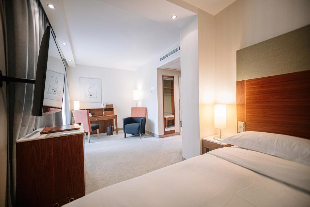 hotel image 13