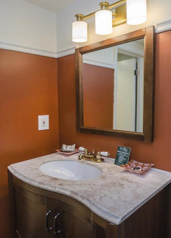 hotel image 9