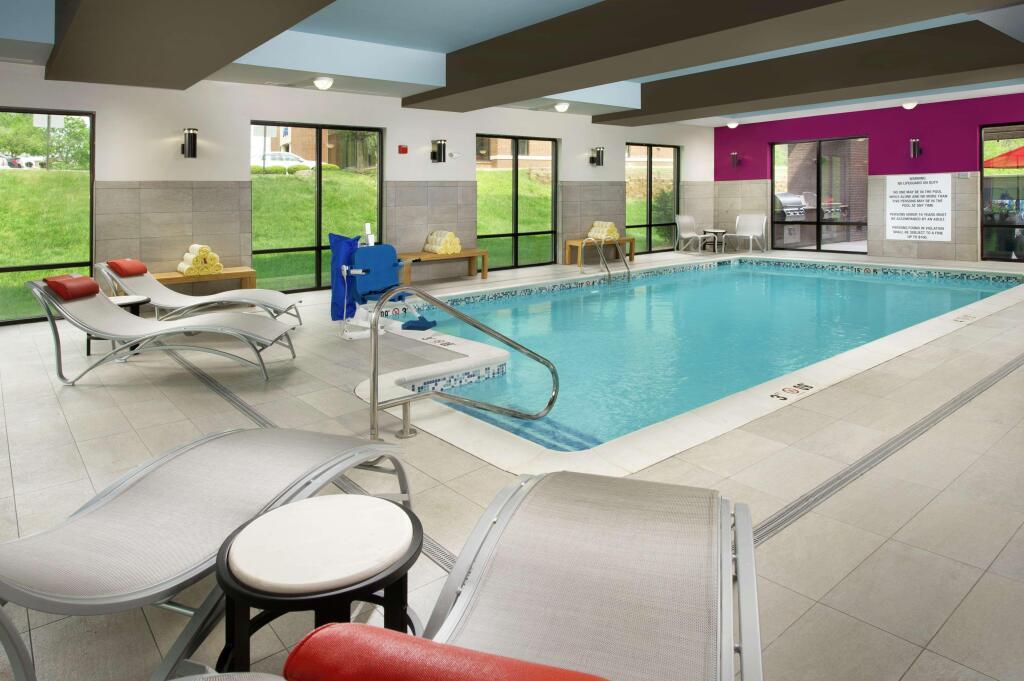 hotel image 10
