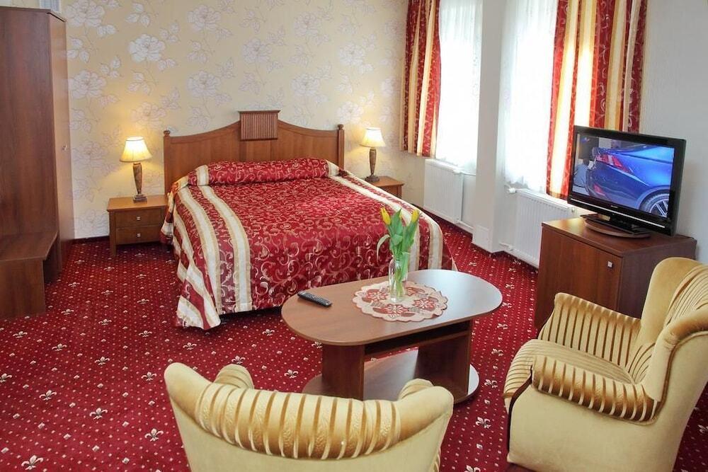 hotel image 13