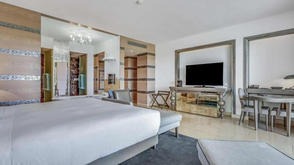 hotel image 32