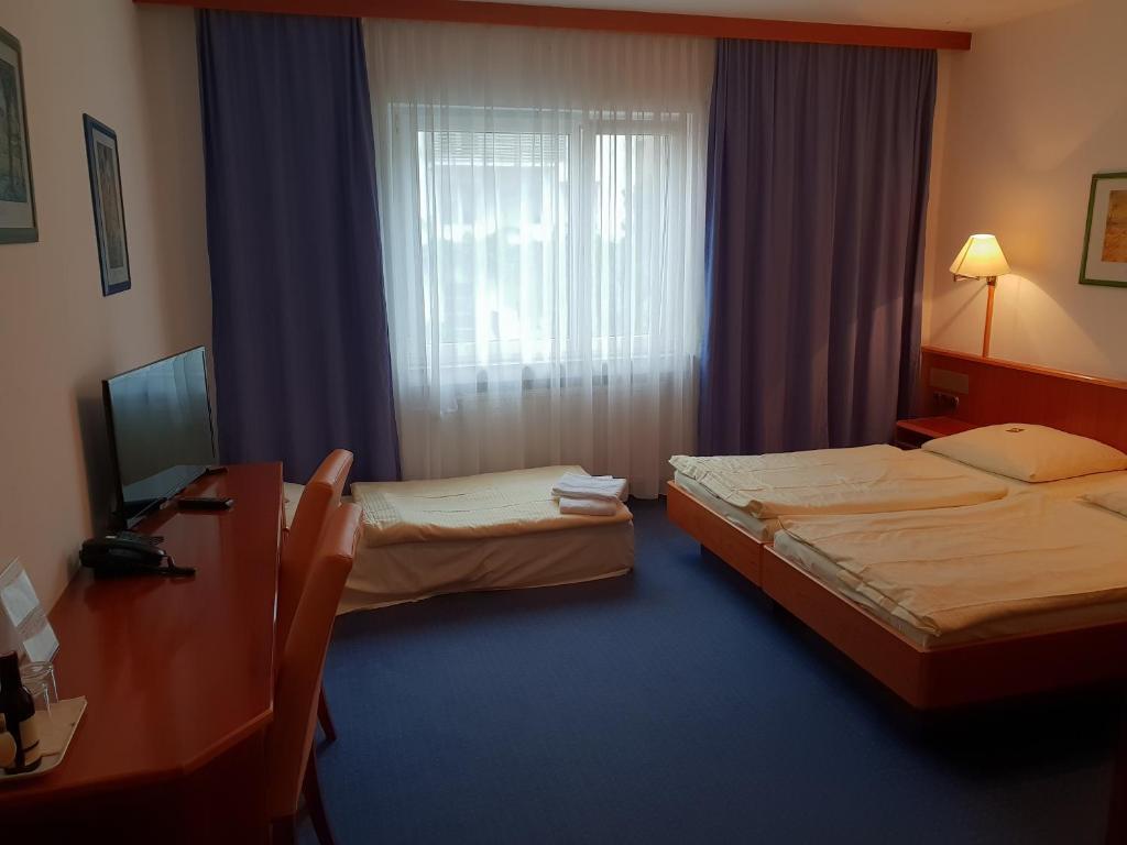hotel image 10