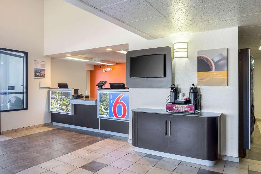hotel image 10