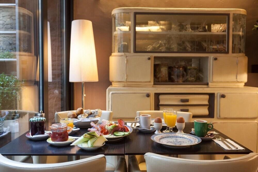 hotel image 23