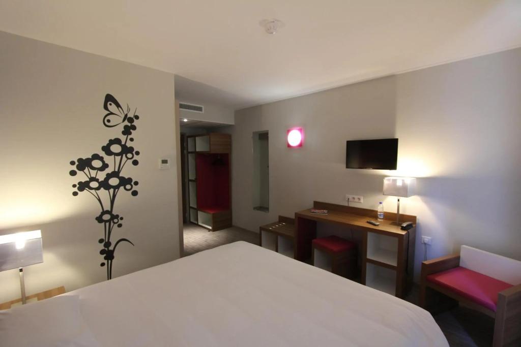 hotel image 13