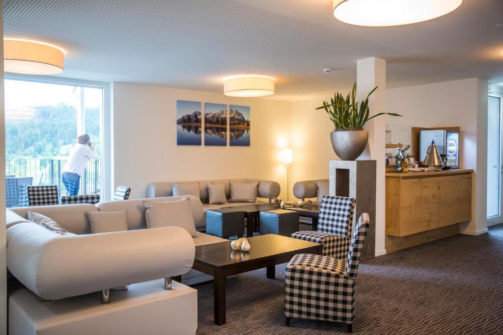 hotel image 8